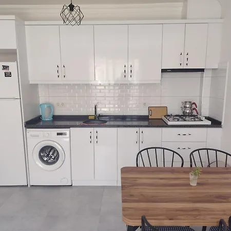 Yes 4 Merkez Apartment